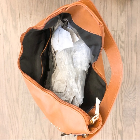 Brown Oversized Boho Purse - Picture 4 of 5